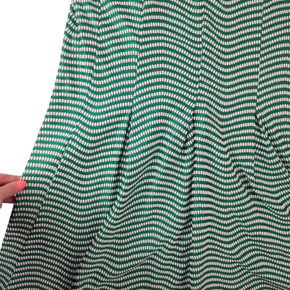 Green White Dress Womens 18 XL Geometric Fit Flare Flowy Sleeveless Polka Dot - Picture 10 of 13